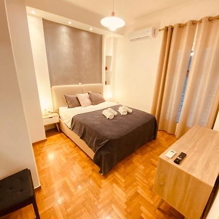 Studio 32M2 Nefitou Metaxa 아테네 외부 사진
